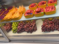 -四囍码头海鲜烧烤自助火锅(外滩南京东路悦荟广场店)
