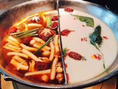 -湊湊火锅·茶憩(新中关购物中心店)