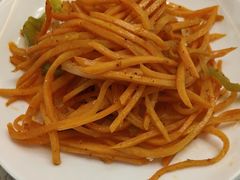 -汗腾格里·风味餐厅(新疆驻京办店)