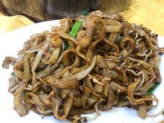 -濠轩阁特色生蚝火锅(水湾路店)