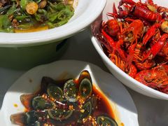 -绿草地·湘菜(酃湖师院店)