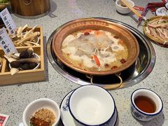 -阿婆情腊排骨火锅(金虹路店)