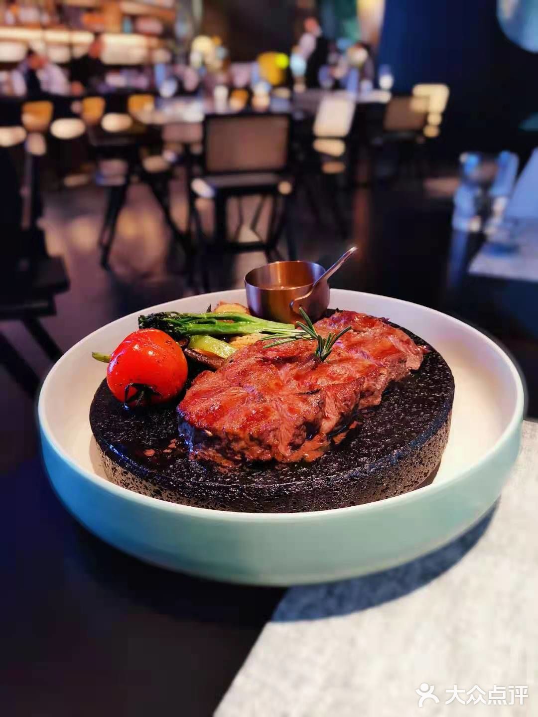 一起享受音乐吧的西餐！