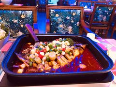 -荷炉烤鱼音乐餐厅(佳和城店)