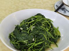 -南沙辉记烧鸡·荔枝木炭火吊烧(旧镇店)