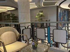 -浅深(世茂滨江精品店)