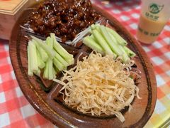 -老郑家东北春饼(龙悦居店)