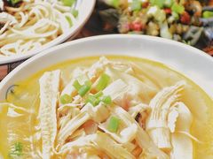 -李与白包子铺(桐梓林店)