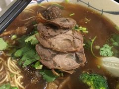 牛肉筋腩面-囿面传统制面馆(中央路店)