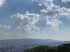 -灵岩山风景区