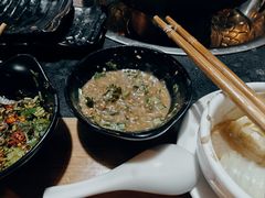 -果松木炭酸菜铜火锅·外婆参鸡汤