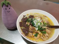 -文山荷鲜居(翠湖店)