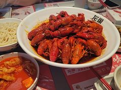 -龙巢盱眙龙虾·牛蛙·烧烤宵夜(八卦岭店)