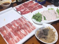 至尊雪花肥牛-雅然居铜火锅(长新街店)