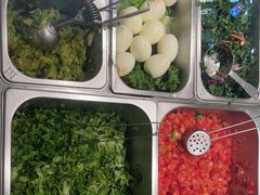 -油梨树 AVOCADO TREE(亮马桥店)