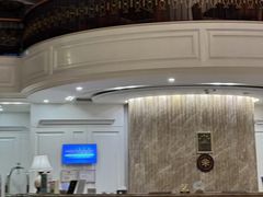 -汕尾巴黎半岛酒店