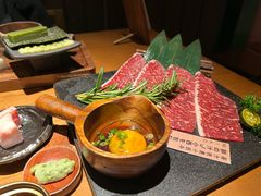 蛋汁挟裹小西冷-MIKOMIKO和牛烧肉专门店(南门店)