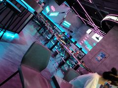 -燥次·烧烤酒场(万象城店)