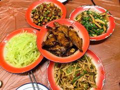 -红棚子(女人街店)