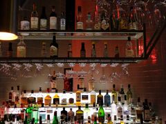 -FOUR PLAY BAR