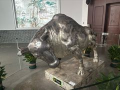 -华西龙希国际大酒店旅游观光景区