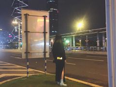 -南京眼步行桥