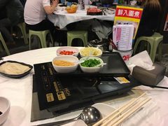 -鲜入围煮花胶鸡海鲜火锅