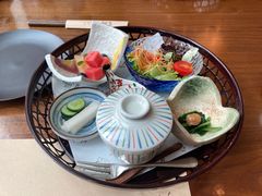 -Tsuru鹤日本料理(静安香格里拉店)