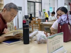 -荔湾区图书馆(周门馆)