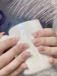 -尤米一站式美甲美睫