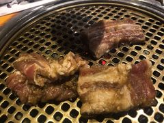 -唯成•韩国炭火烤肉 유성고기