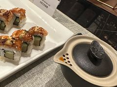 -上海漕河泾万丽酒店