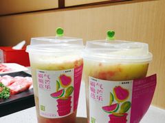 -奈雪的茶(湖滨银泰in77C区PRO店)