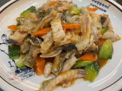 生炒鱼头-广迎居老正兴菜馆