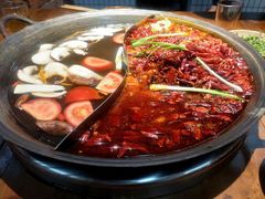 -四小区火锅·巷子里的重庆火锅(花照壁店)