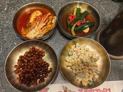 -草家酱蟹炭火烤肉店(珲春南路二店)