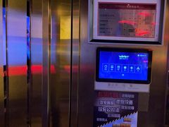 -温莎KTV(珠江路店)