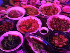 -钱大妈海鲜饭店(保利林语店)