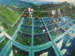 玻璃栈道-丹东凤凰山景区