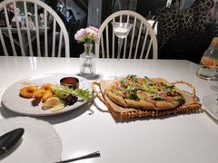 -秀儿家の小确幸融合西餐厅(万达店)