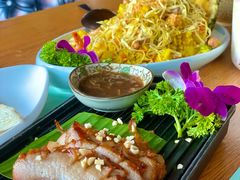 -暹罗酒肆泰餐厅酒吧