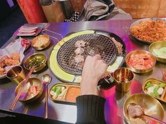 -釜山火炉·海鲜烤肉(紫藤路店)