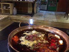 -炭火功夫烤鱼·小龙虾音乐餐吧(新风街店)