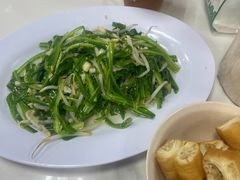 -新峰肉骨茶(总店)