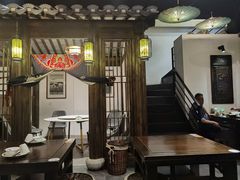 -聚汇三少·龙虾·中餐厅(莫邪路新天地店)