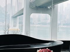 -Yolo私汤温泉设计师酒店(重庆南滨路店)