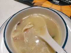 老济南甜沫-闫府私房菜·百年鲁菜(恒隆店)
