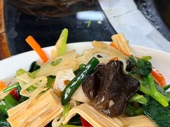 -农家乐大锅台铁锅炖(四流中路店)