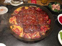 -纸盐河码头火锅(十八梯店)