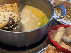 -禄婶鸡煲·打边炉